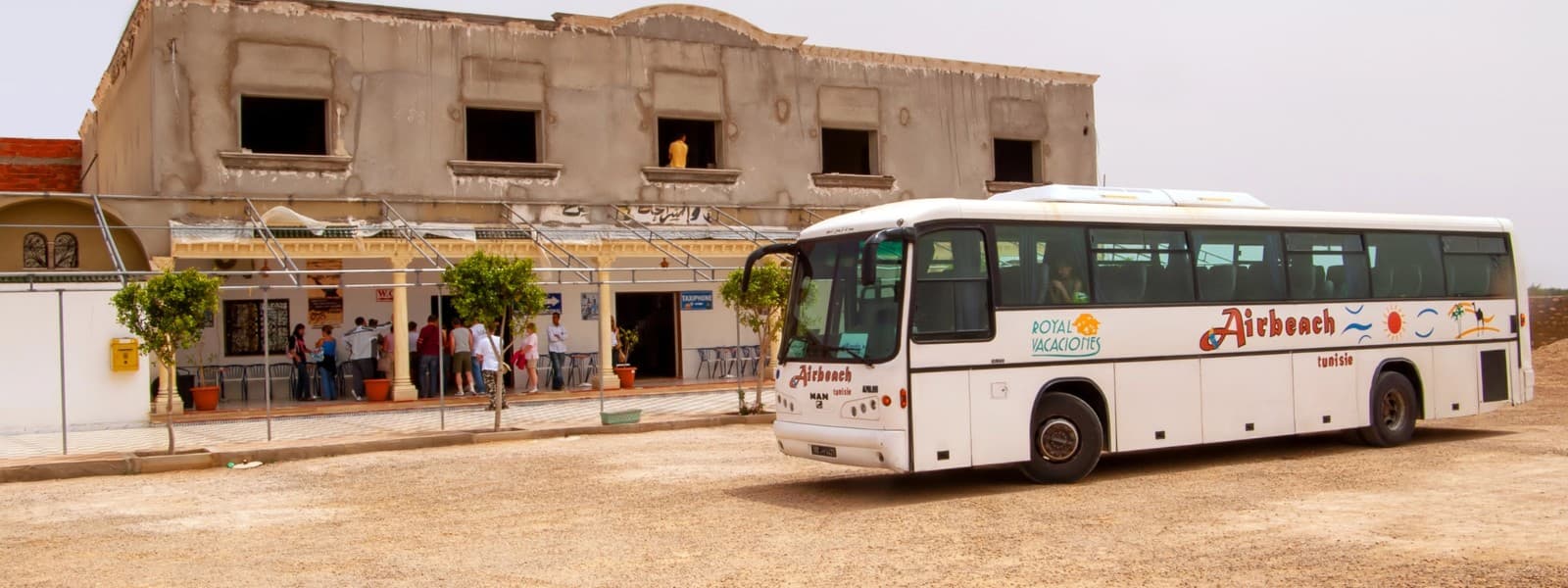 Met de bus in Tunesië: routes, prijzen en praktische reisinformatie