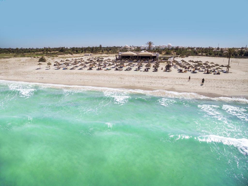 Djerba Plaza Thalasso en Spa — aanzicht 2